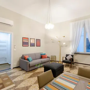 Joivy Modern Flat In The Perfect Centre Of Genova